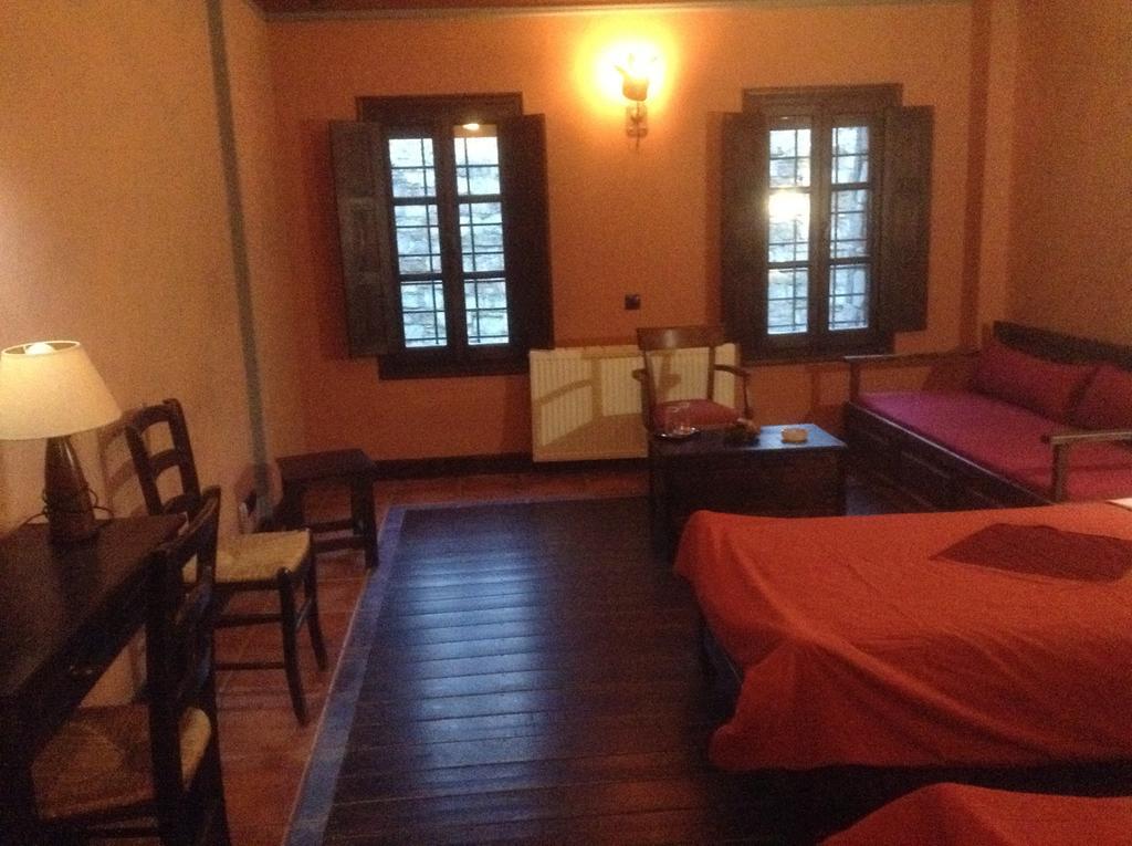 Astrovolia Hotel Kalampáka Kamer foto
