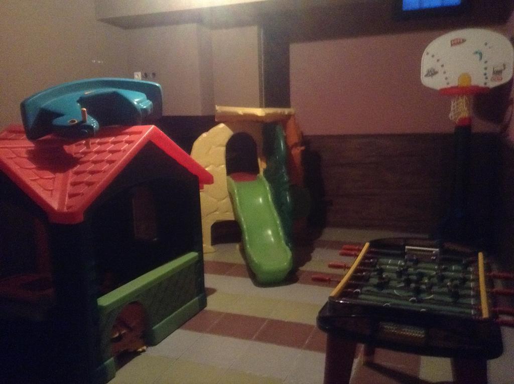 Astrovolia Hotel Kalampáka Buitenkant foto