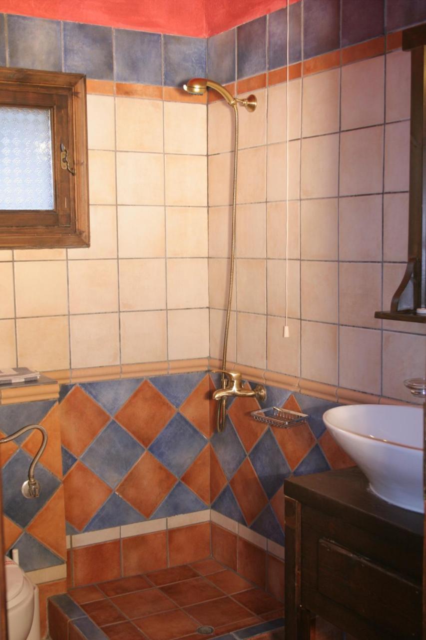 Astrovolia Hotel Kalampáka Buitenkant foto